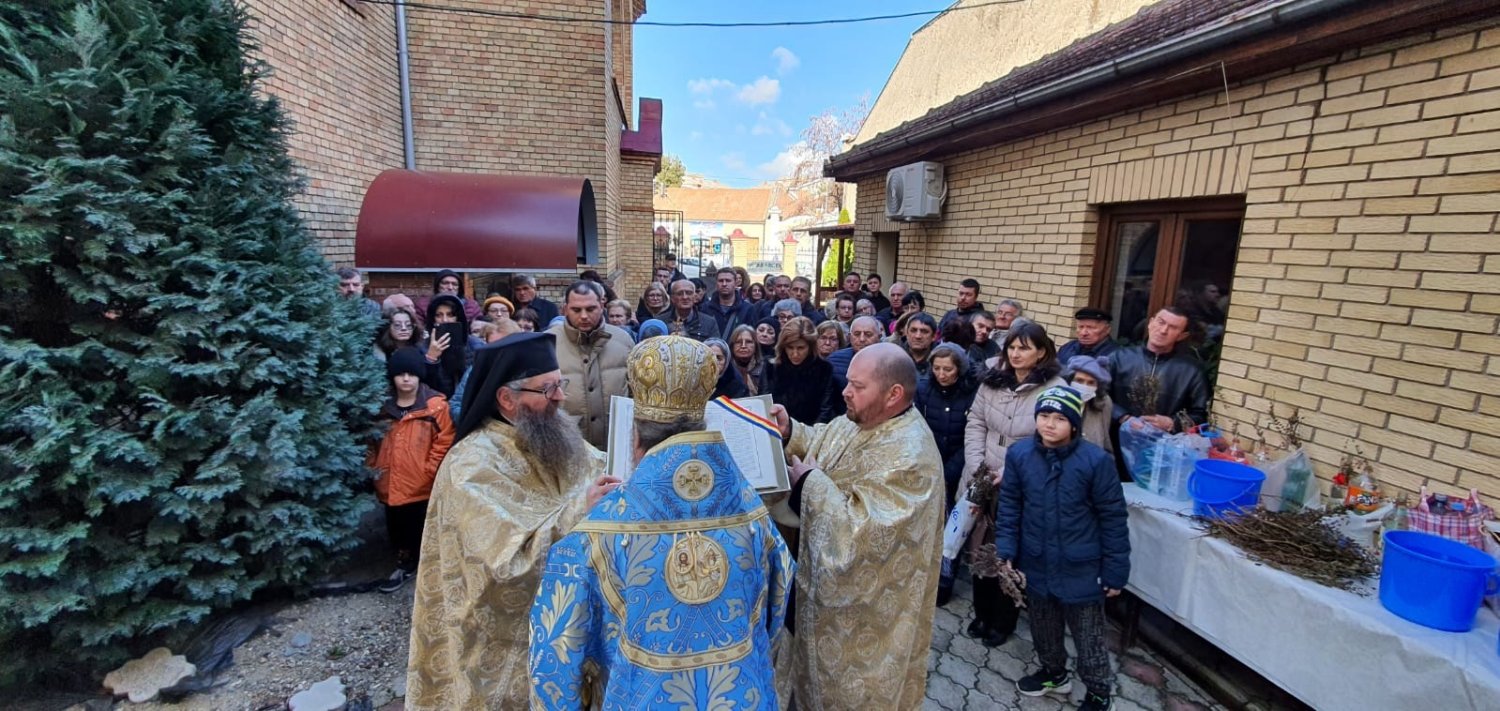 Praznicul Bobotezei la catedrala românească din Vârșeț, Serbia 240441