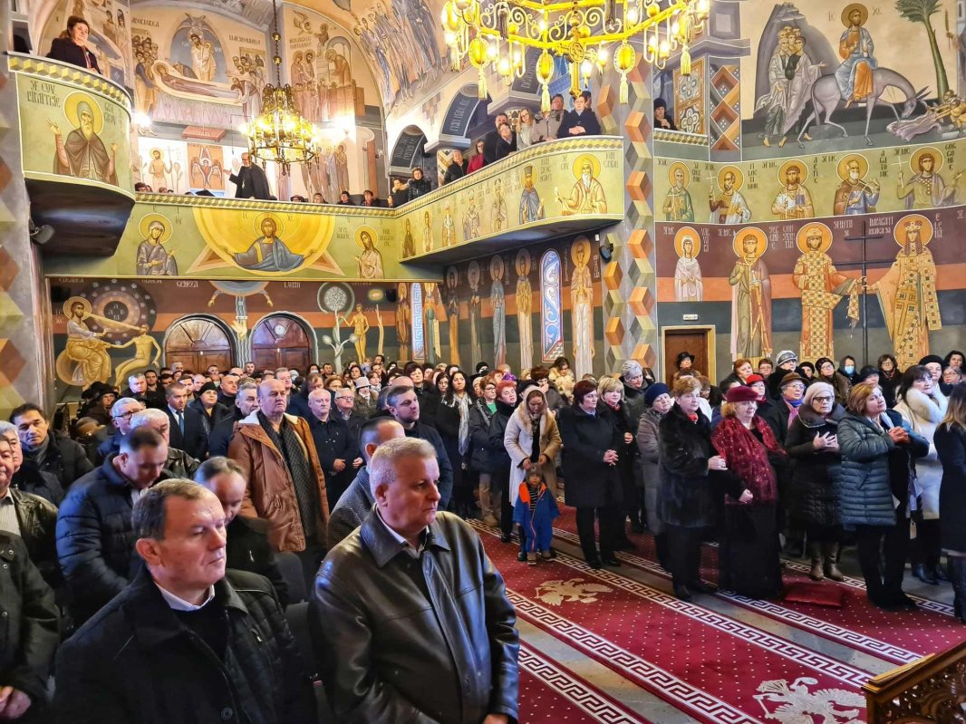 Binecuvântare arhierească în Parohia „Întâmpinarea Domnului” din Cluj‑Napoca 240824