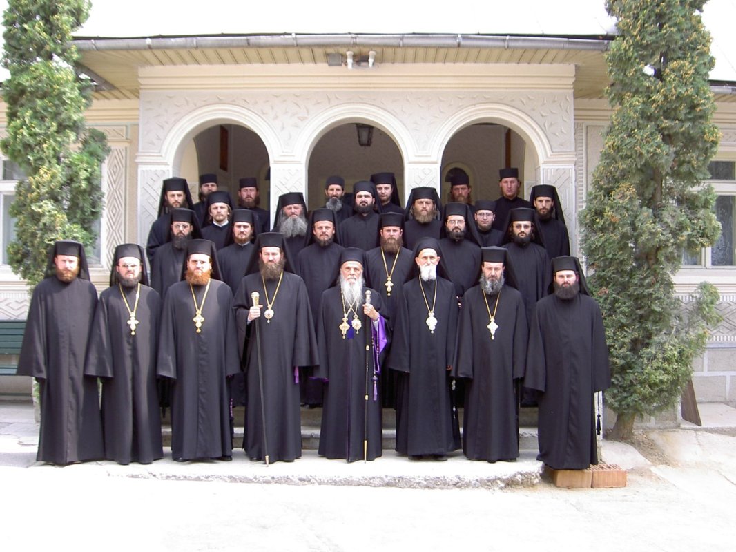 Părintele Serafim Man, „stâlpul de foc al Rohiei” 241012