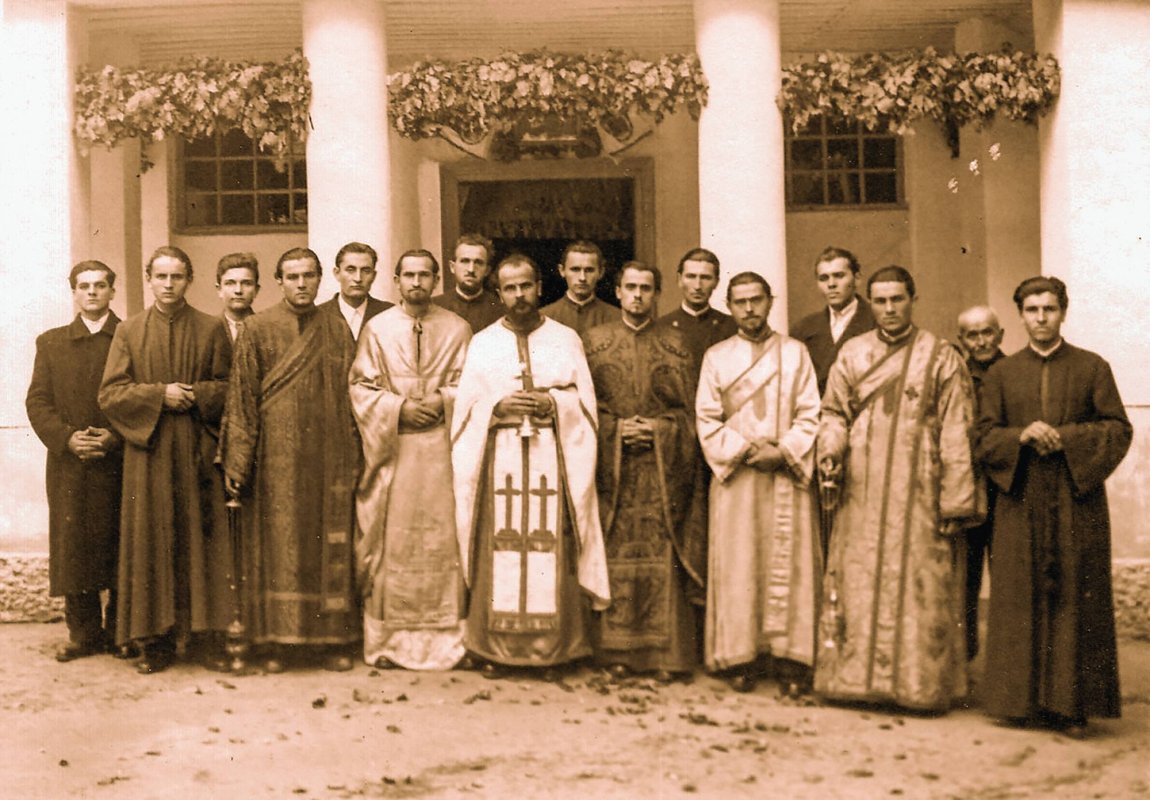 Părintele Serafim Man, „stâlpul de foc al Rohiei” 241017