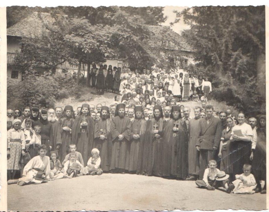 Părintele Serafim Man, „stâlpul de foc al Rohiei” 241023