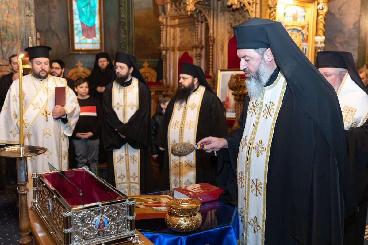 Binecuvântarea Sfintei Mucenițe Filofteia pentru obștea și credincioșii Mănăstirii Antim 241289