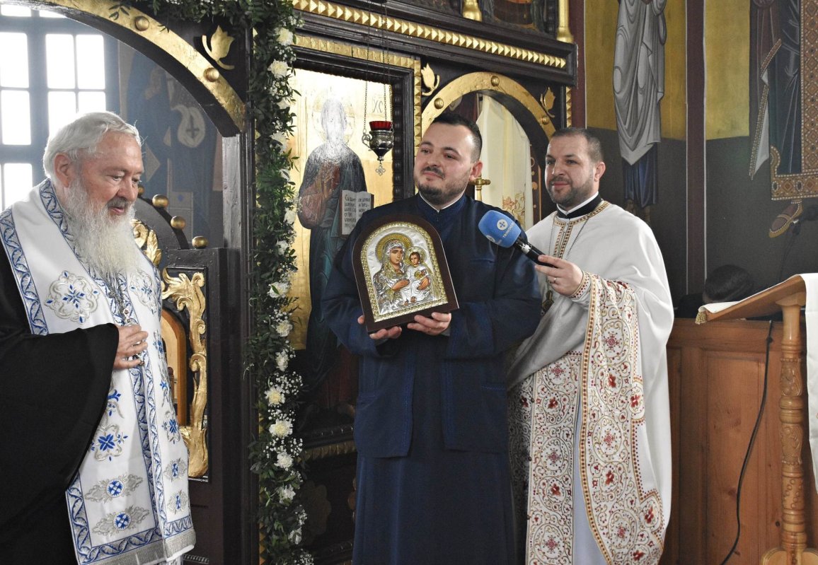 Binecuvântare arhierească în Parohia Bogata de Sus, judeţul Cluj 241578