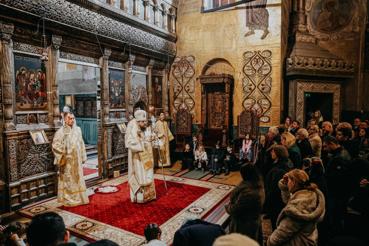 Liturghie arhierească la Catedrala Mitropolitană clujeană 241675
