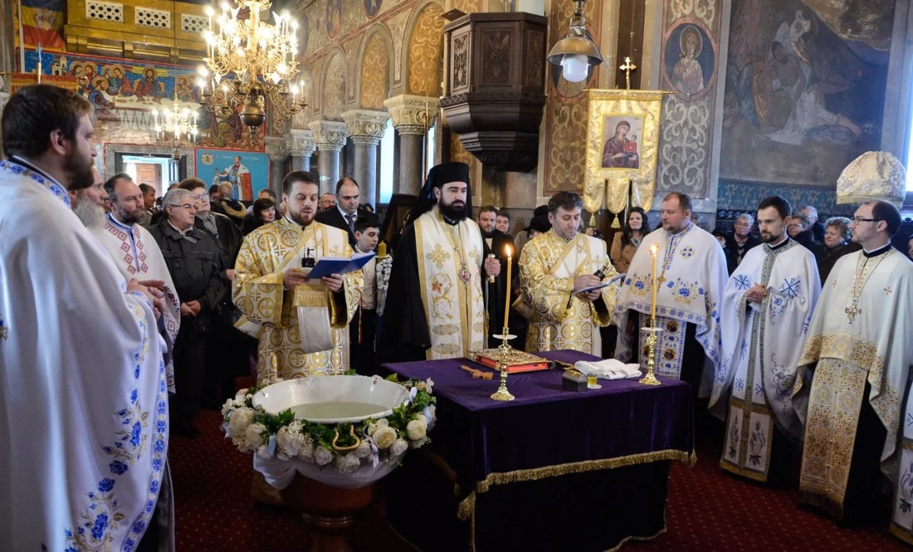 Sărbătoare în Parohia „Înălțarea Domnului” din Simeria 241679