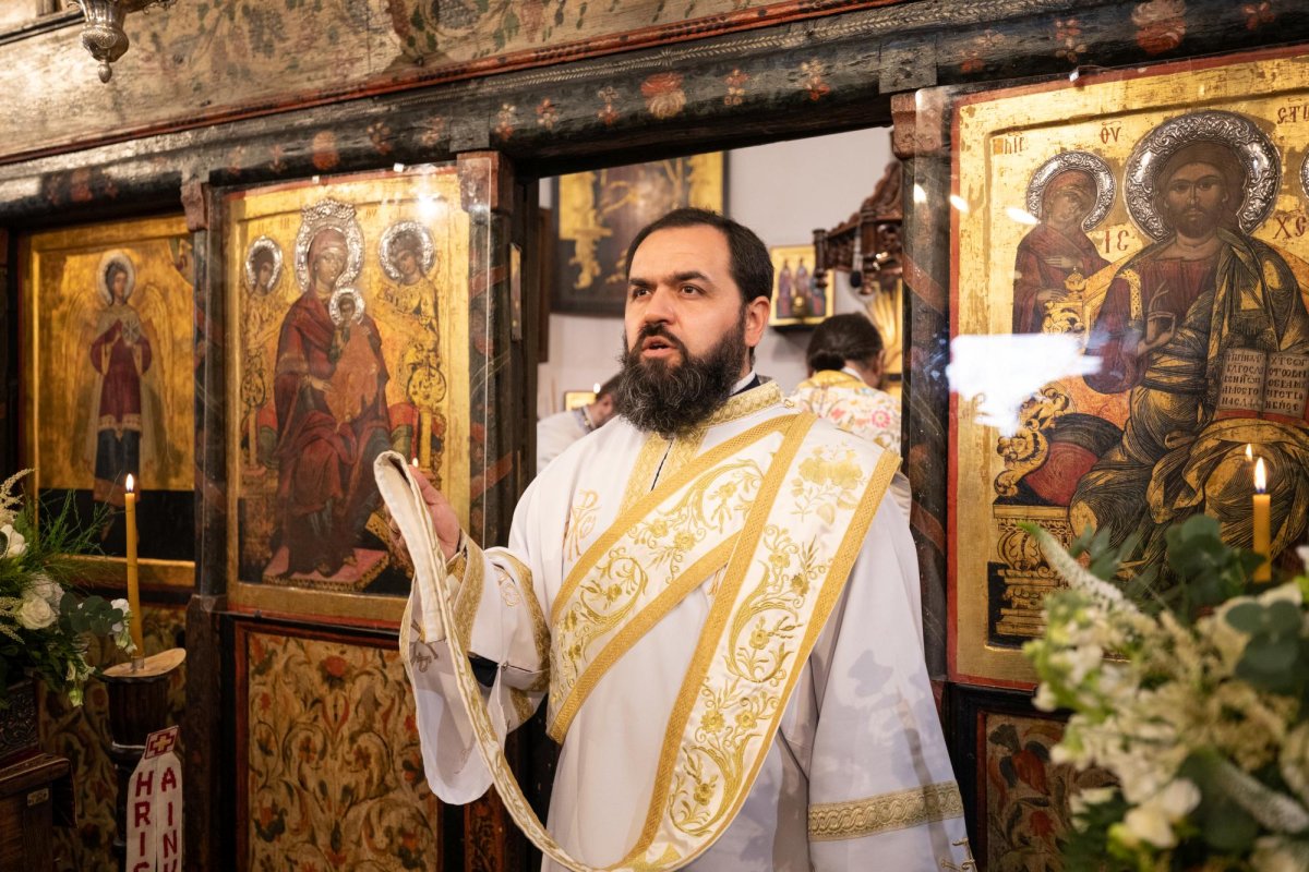 Hram la biserica întemeietorului legendar al Capitalei 241959