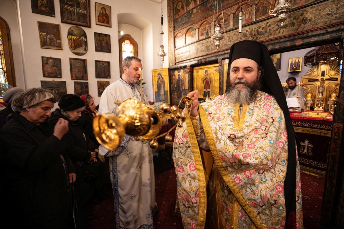 Hram la biserica întemeietorului legendar al Capitalei 241966