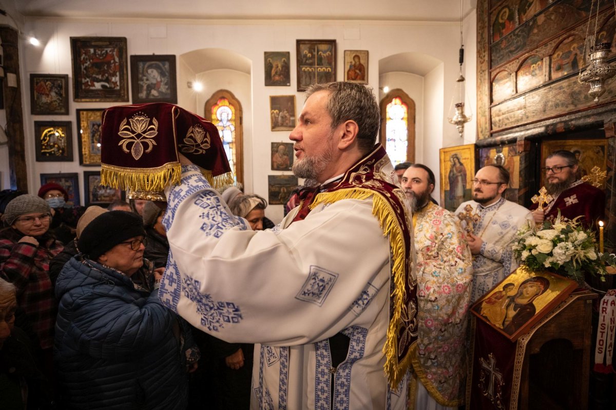 Hram la biserica întemeietorului legendar al Capitalei 241967