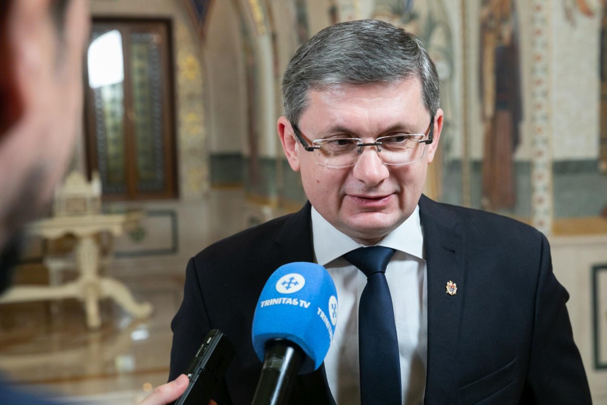 Președintele Parlamentului Republicii Moldova în vizită la Patriarhia Română 242068