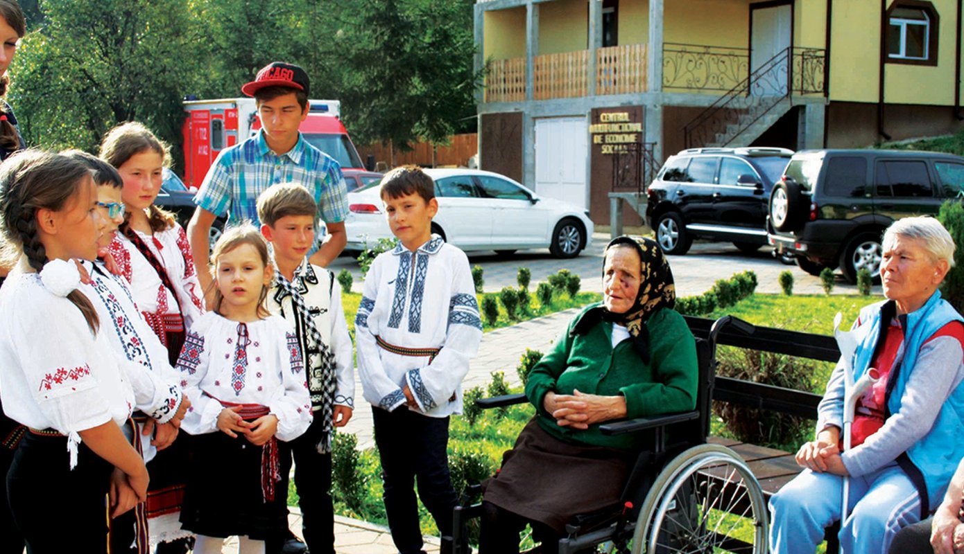 Modelul bio-psiho-socio-spiritual de îngrijire a bătrânilor de la Hârja 242135