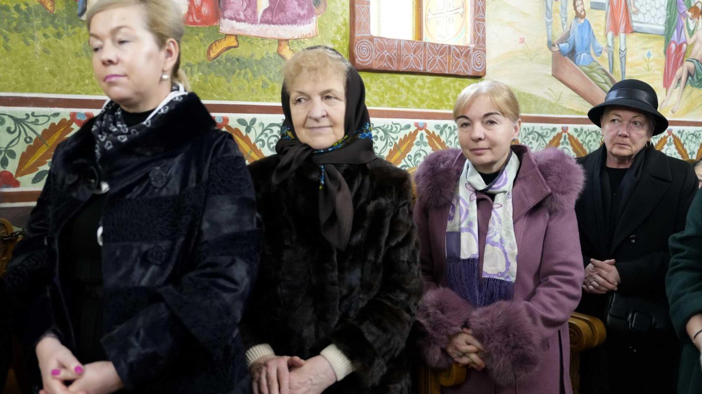 Liturghie arhierească la Hoghiz, județul Brașov 242345