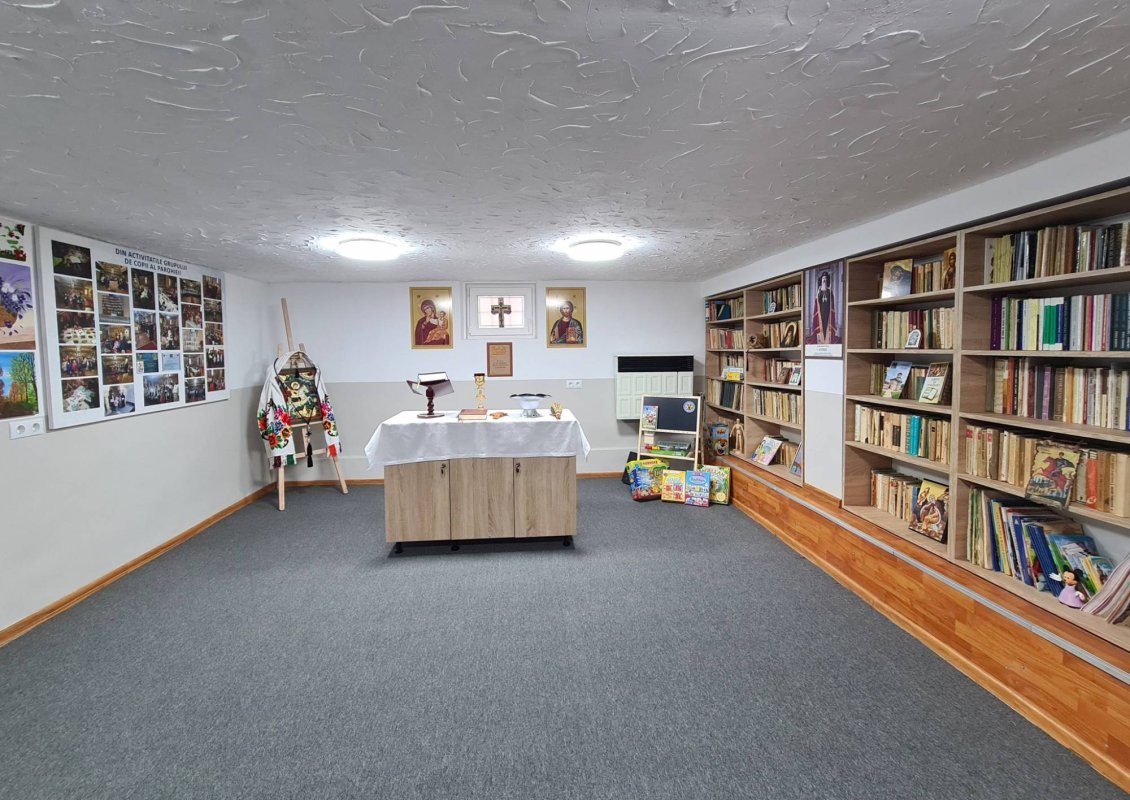 Binecuvântare pentru Centrul multifuncțional de tineret al Parohiei Câmpia Turzii V 242504