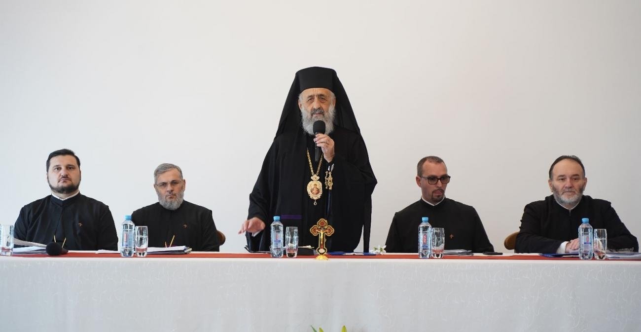 Consiliu eparhial și Adunare eparhială la Alba Iulia 242800