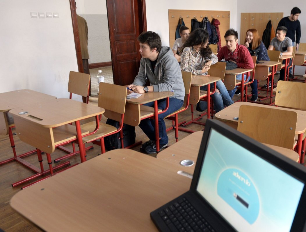 Simularea examenelor naţionale 242719