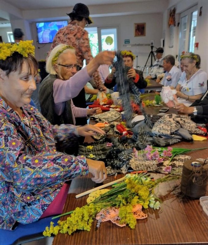 Părinte pentru o sută de bunici 242364