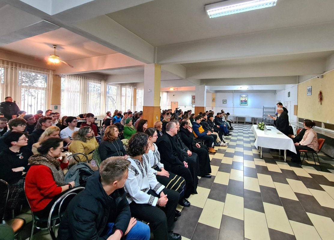 Binecuvântări pentru elevii și profesorii Liceului de Informatică „Tiberiu Popoviciu” din Cluj‑Napoca 242938