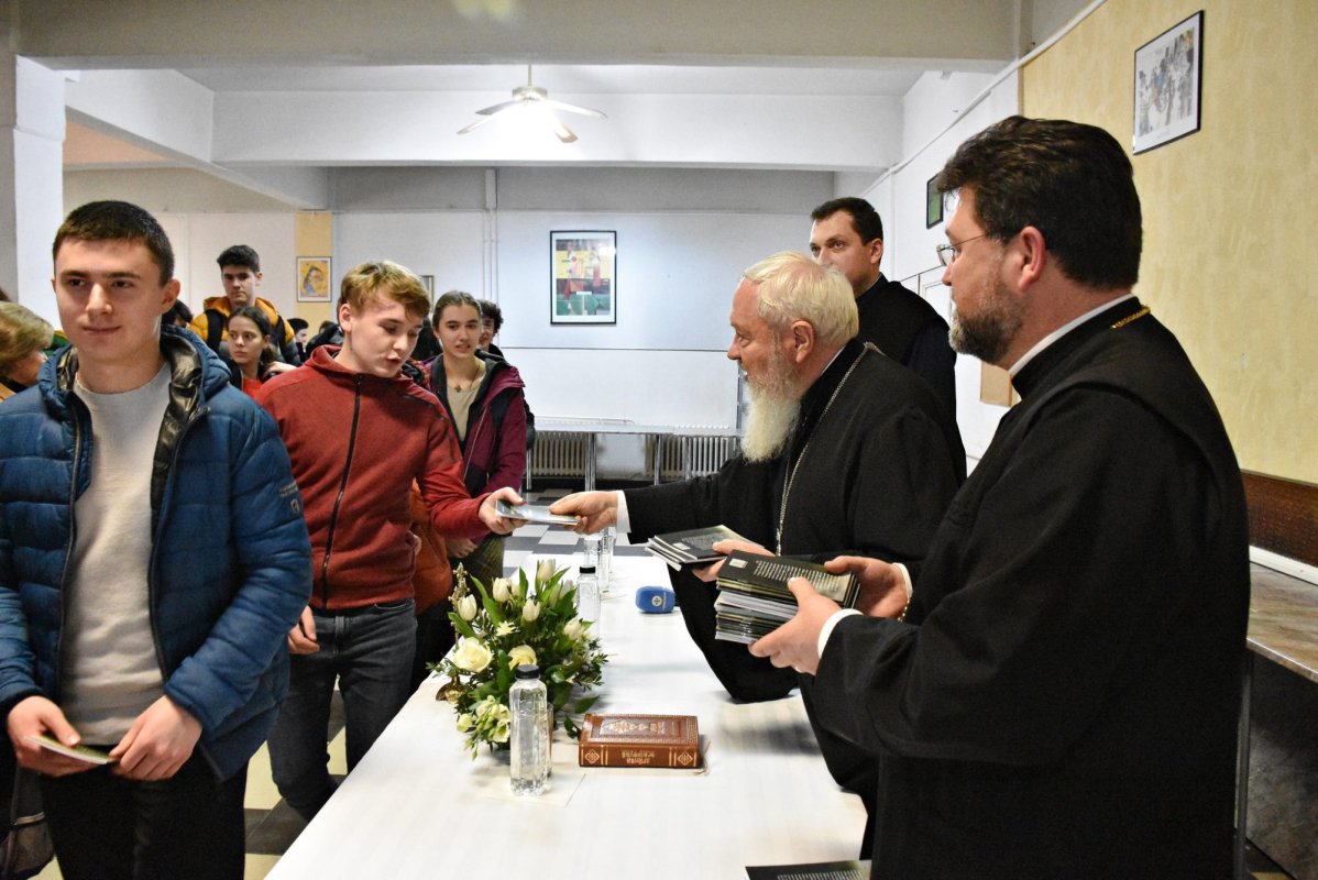 Binecuvântări pentru elevii și profesorii Liceului de Informatică „Tiberiu Popoviciu” din Cluj‑Napoca 242944