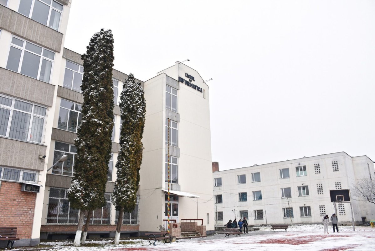 Binecuvântări pentru elevii și profesorii Liceului de Informatică „Tiberiu Popoviciu” din Cluj‑Napoca 242945