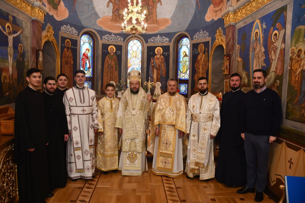 Ocrotitorii teologilor, cinstiți la Caransebeș 242972