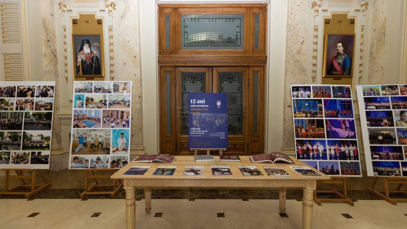 Eveniment artistic închinat Sfinților Trei Ierarhi la Palatul Patriarhiei 243260