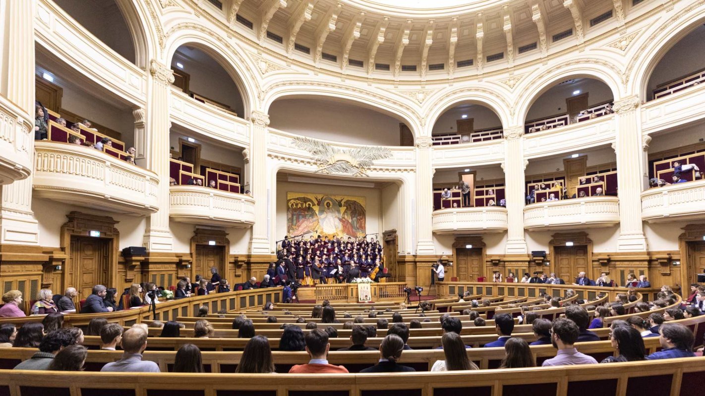 Eveniment artistic închinat Sfinților Trei Ierarhi la Palatul Patriarhiei 243276