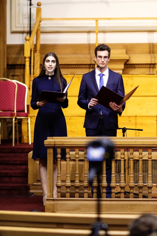 Eveniment artistic închinat Sfinților Trei Ierarhi la Palatul Patriarhiei 243306