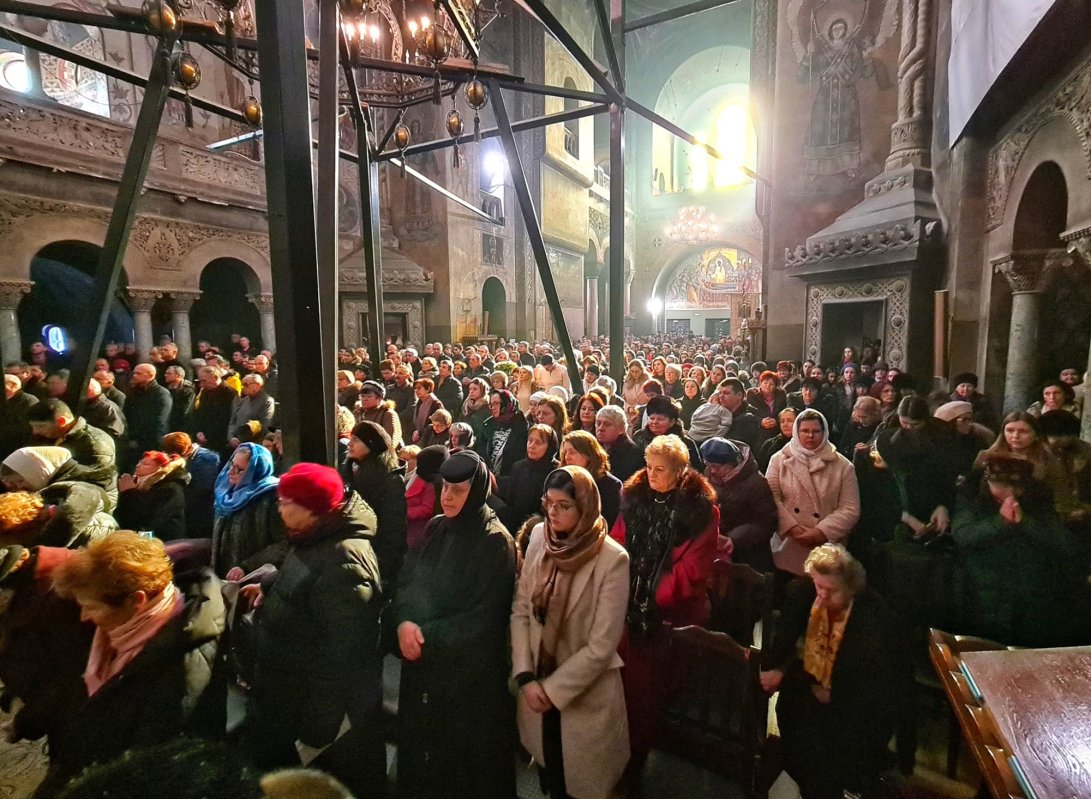 Episcopul Nicolae Ivan și Mitropolitul Bartolomeu Anania, pomeniți la Catedrala Mitropolitană clujeană 243749