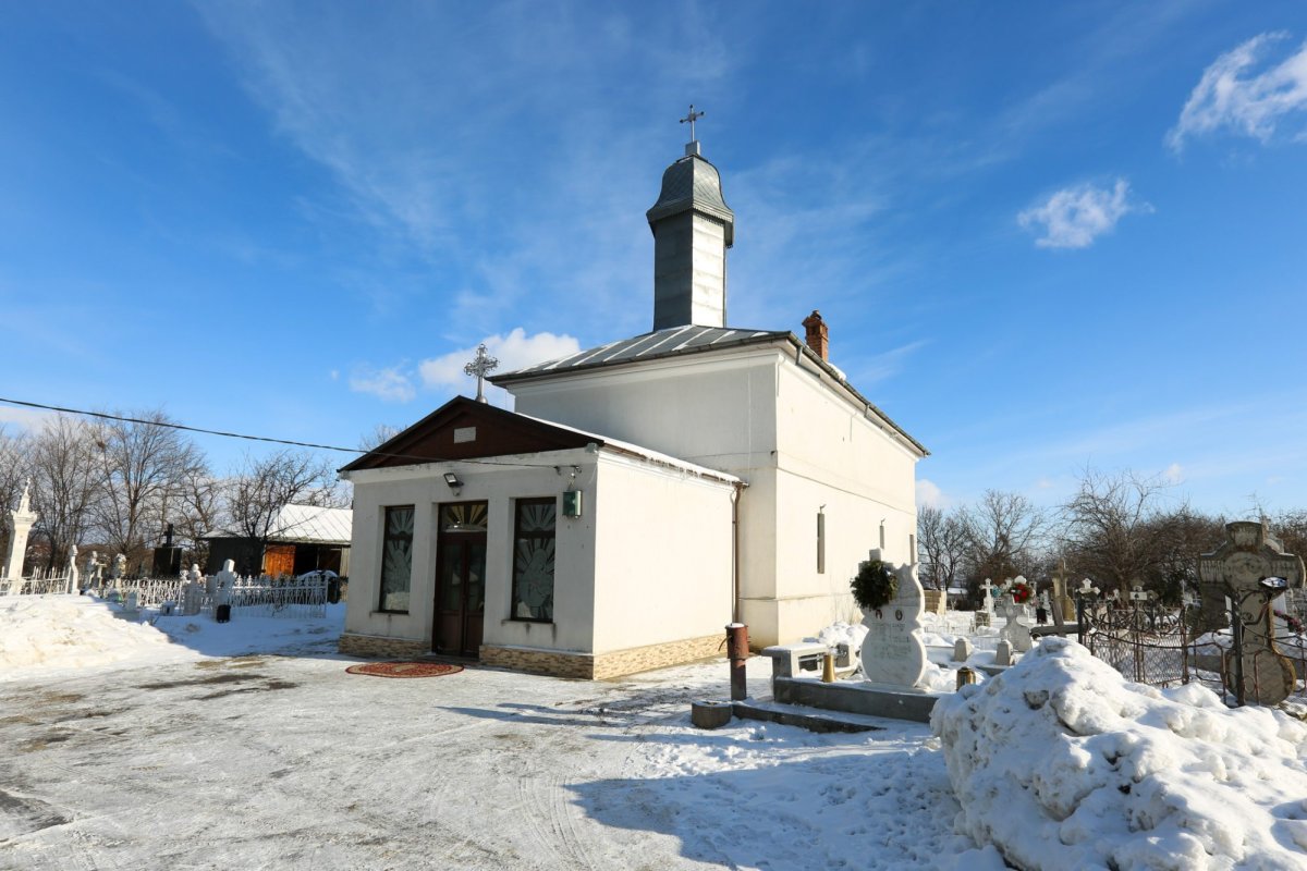 Binecuvântare pentru credincioșii din Cotești 243953