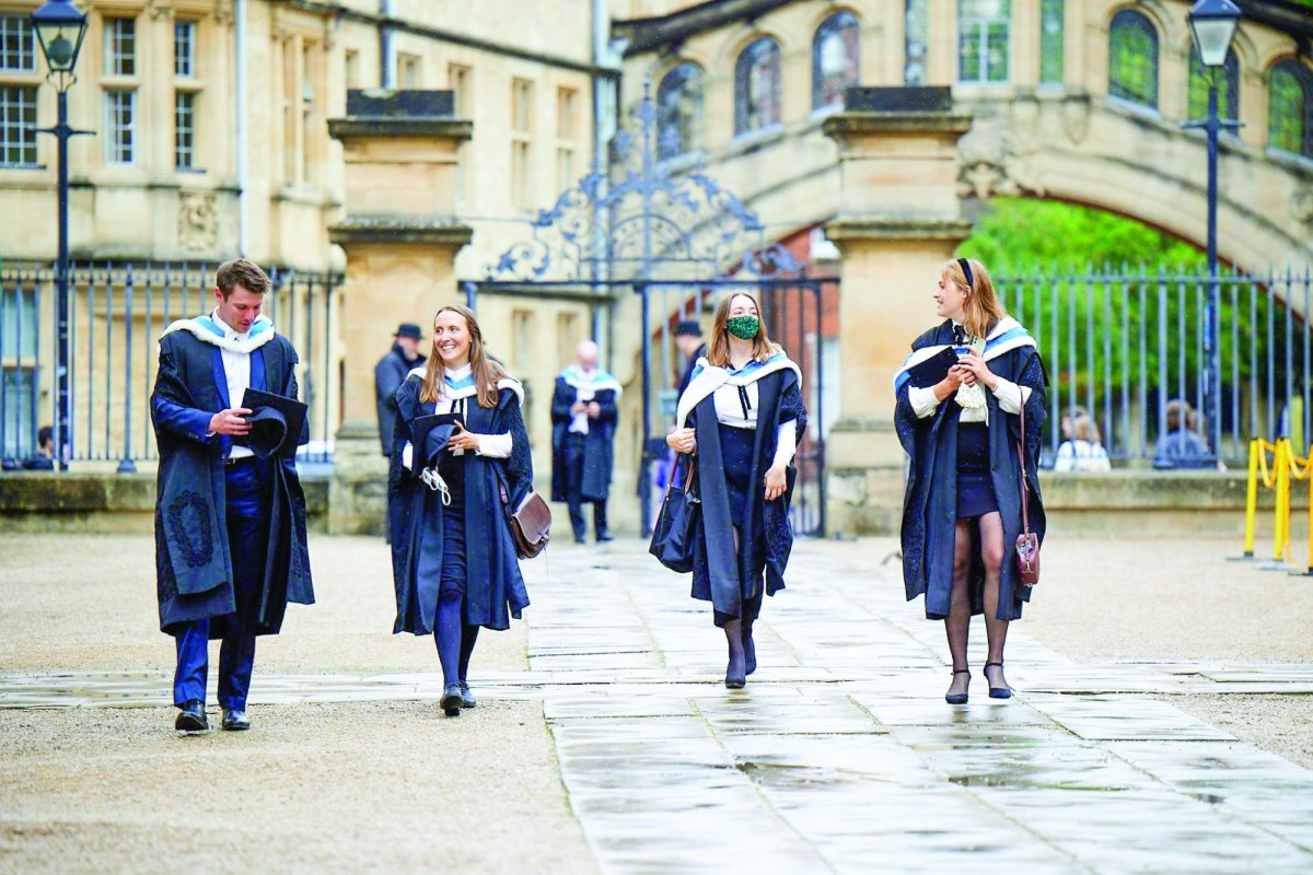 Scădere masivă a studenților UE înscriși la universități britanice 244058