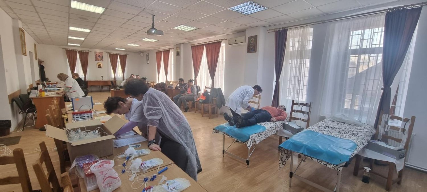Campanie de donare de sânge la Protopopiatul Huși 244439