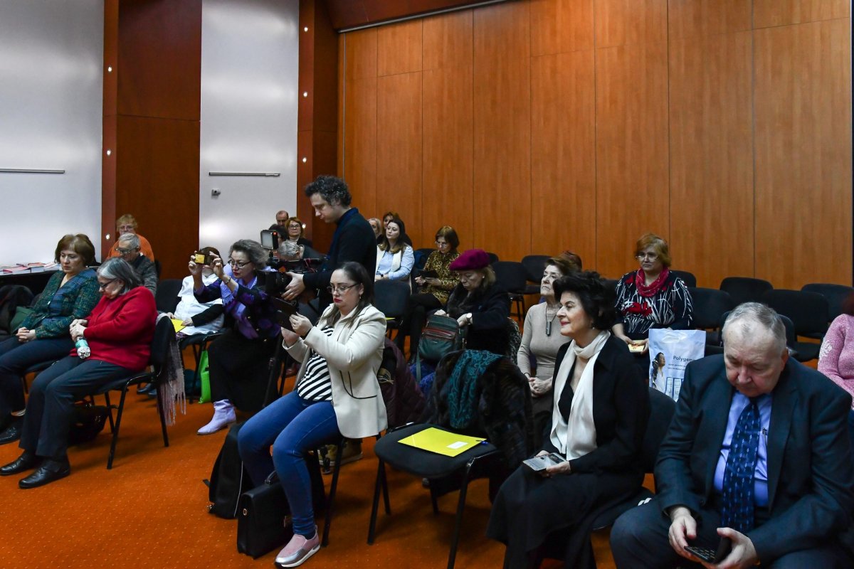 O nouă sesiune în cadrul proiectului „Academia de îngrijiri paliative” 244423