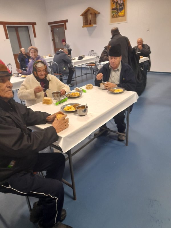 O instituţie devenită „acasă” pentru vârstnicii de la Şuici 243709