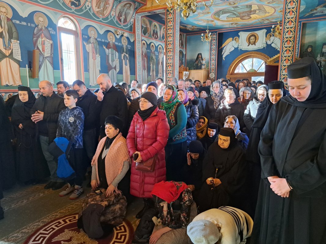 Simpozion omagial dedicat părintelui Iustin Pârvu 244504