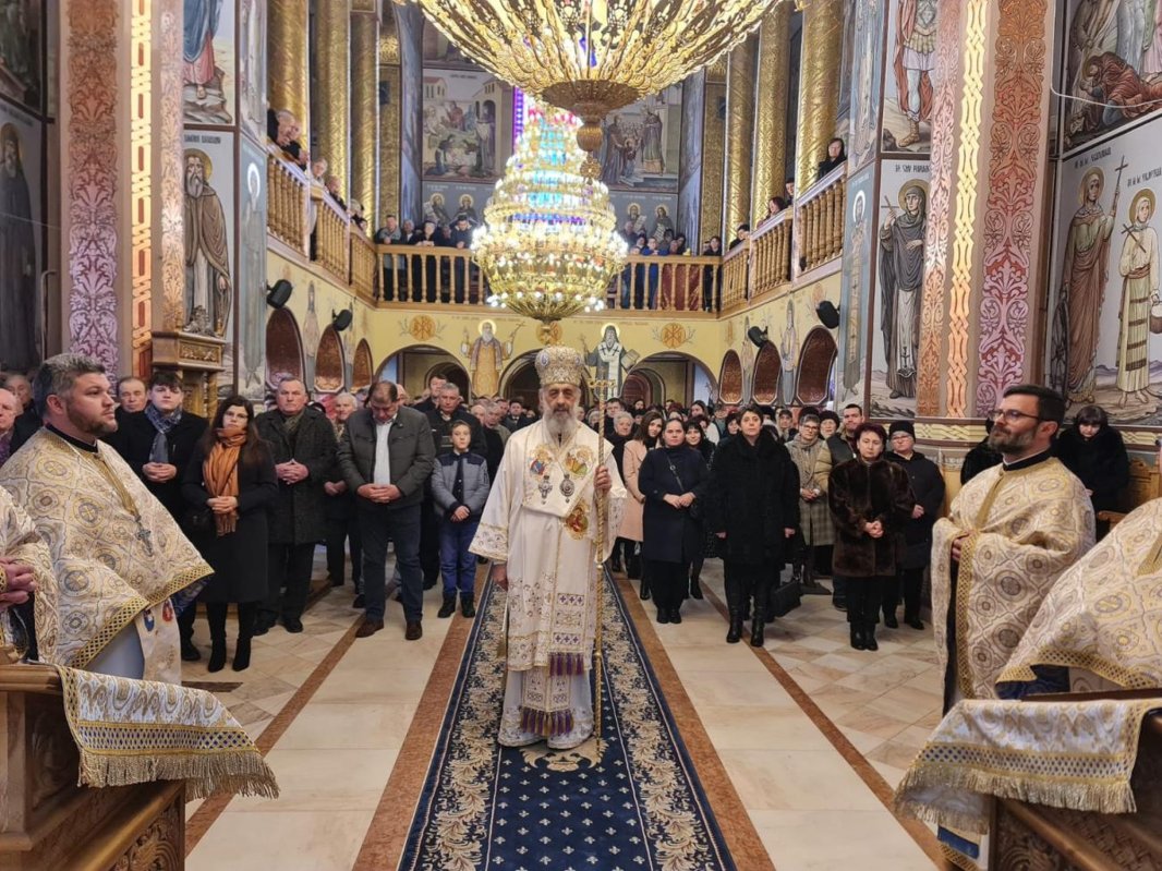 Binecuvântare la Biserica „Adormirea Maicii Domnului” din Blaj 244621