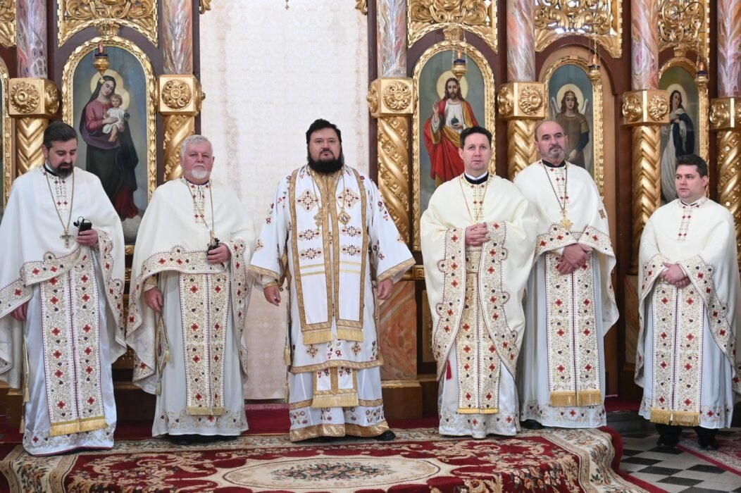 Sărbătoare în Parohia „Adormirea Maicii Domnului” din Zalău 244701