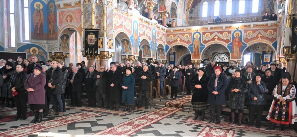 Sărbătoare în Parohia „Adormirea Maicii Domnului” din Zalău 244703