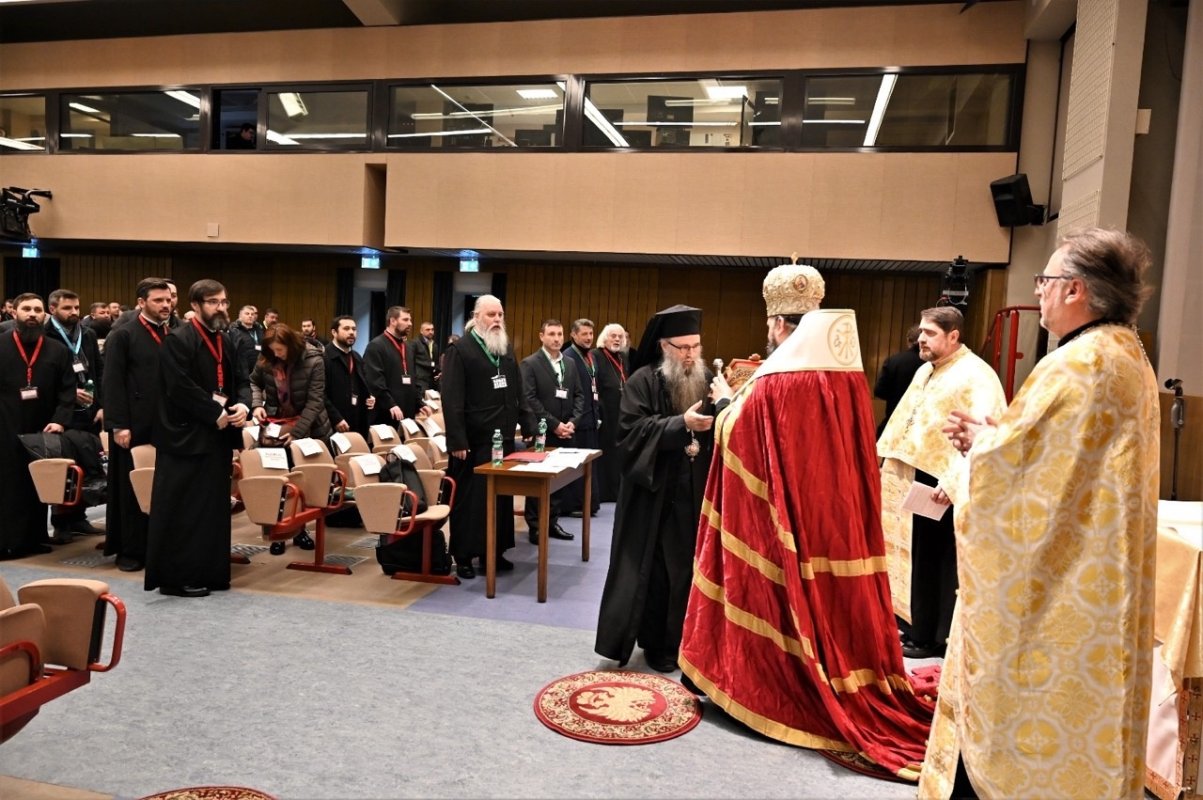 Moment de bilanț în Episcopia Ortodoxă Română a Italiei 244873