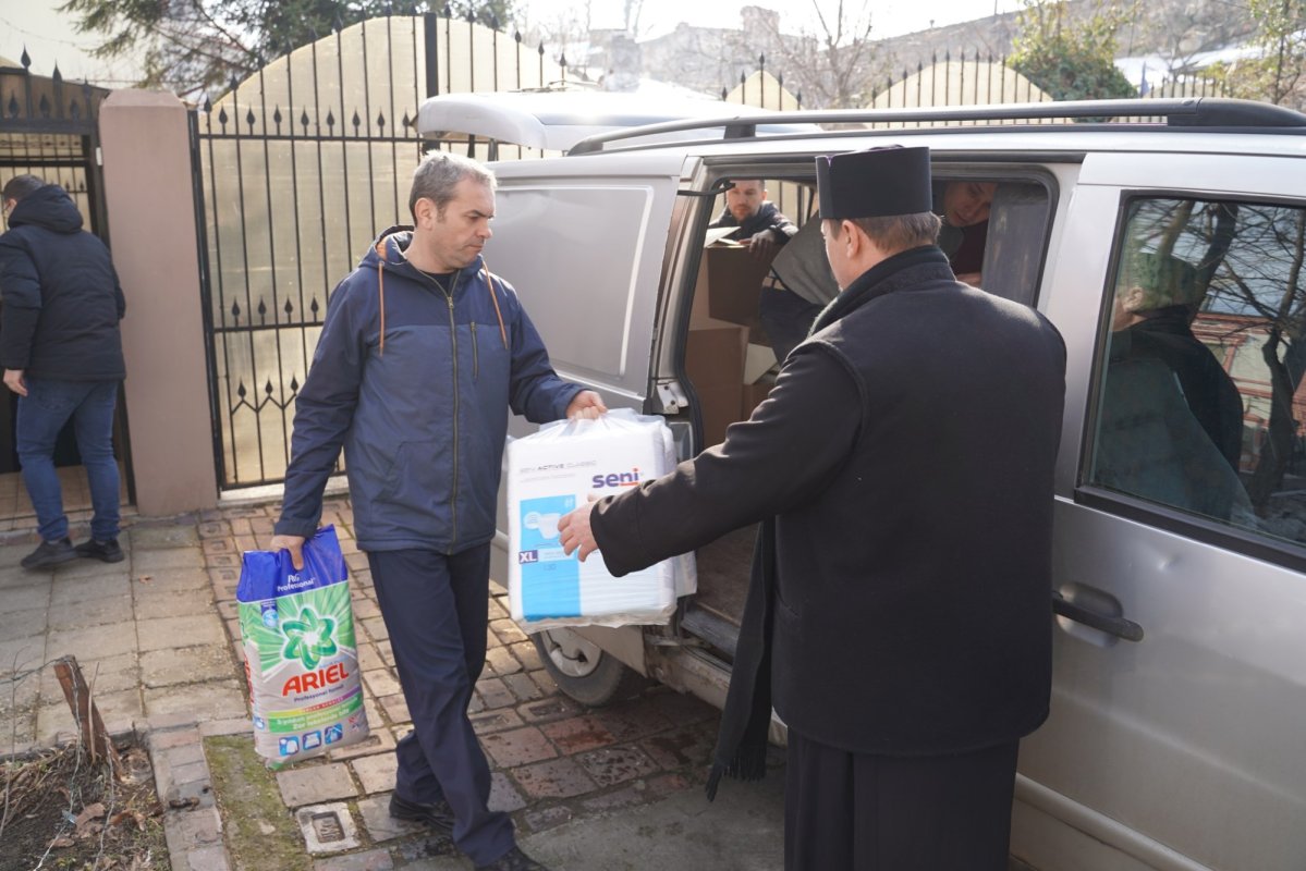 Activităţi de ajutorare a persoanelor vârstnice la Brăila 245050