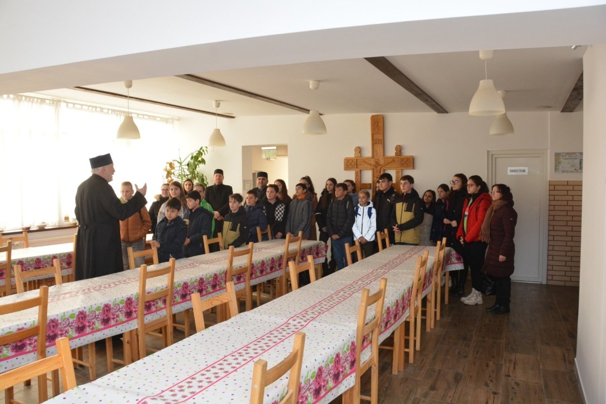 Acțiuni de binefacere în Arhiepiscopia Târgoviștei 245199