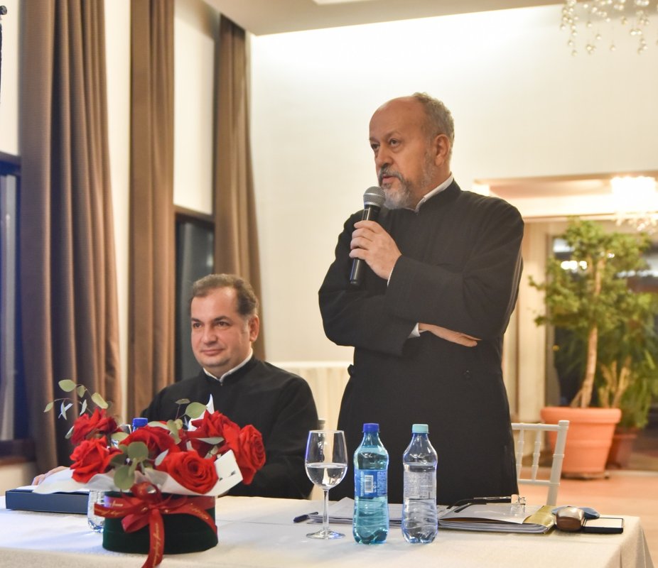 Bucuria comuniunii pentru profesorii de religie din Vrancea 245293