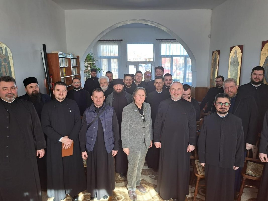 Pastorația persoanelor vârstnice în atenţia preoţilor din Protopopiatul Luduș 245292