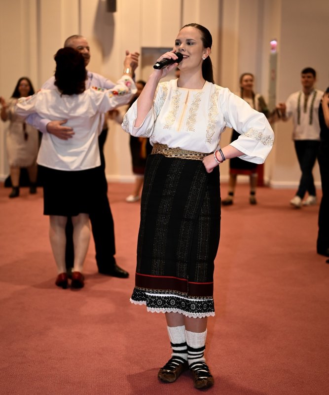 Spectacolul caritabil „O seară românească”, organizat de ASCOR Iași 245282