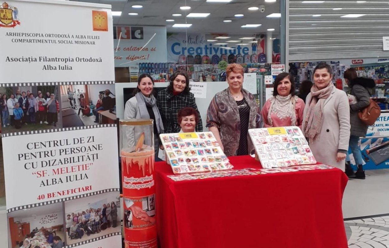 Expoziția „Mărțișor în cărucior” dedicată persoanelor cu dizabilităţi, la Alba Iulia 245518