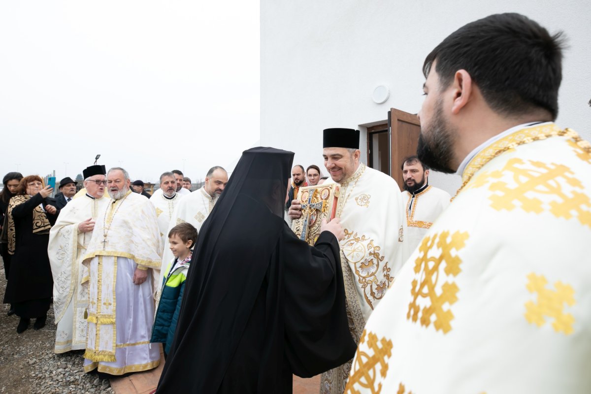 Binecuvântarea lucrărilor la noul paraclis din cartierul Cosmopolis 245582