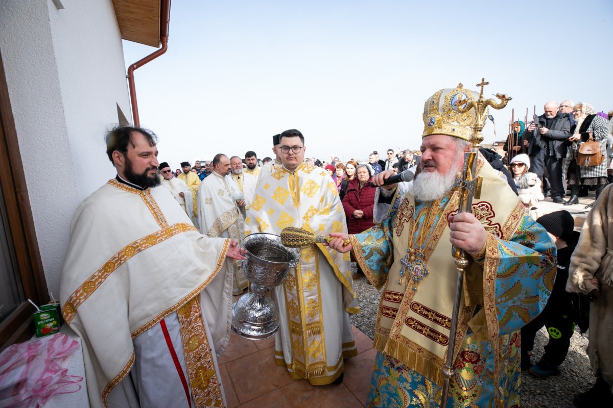 Binecuvântarea lucrărilor la noul paraclis din cartierul Cosmopolis 245632