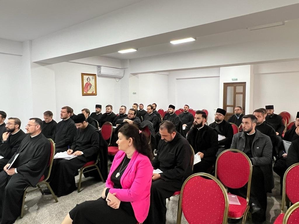 Curs de prevenire a traficului de persoane la Vălenii de Munte 245714