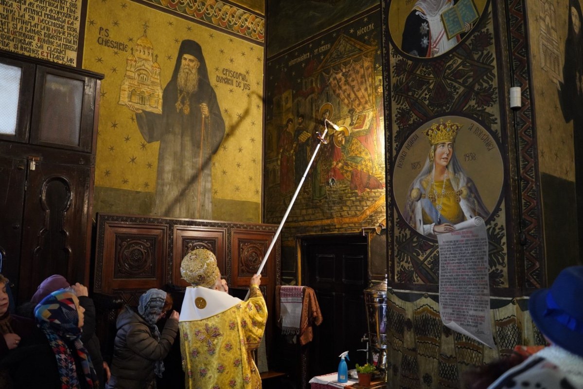 Episcopul Nifon Niculescu pomenit în catedrala din Galaţi 245727