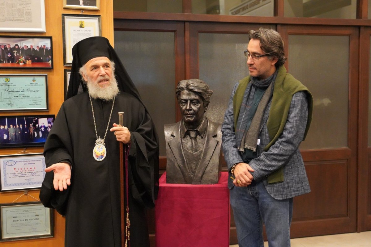 Episcopul Nifon Niculescu pomenit în catedrala din Galaţi 245728