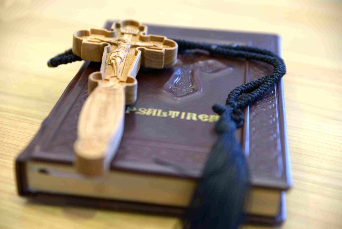 Hristos sau blidul de linte? 245641