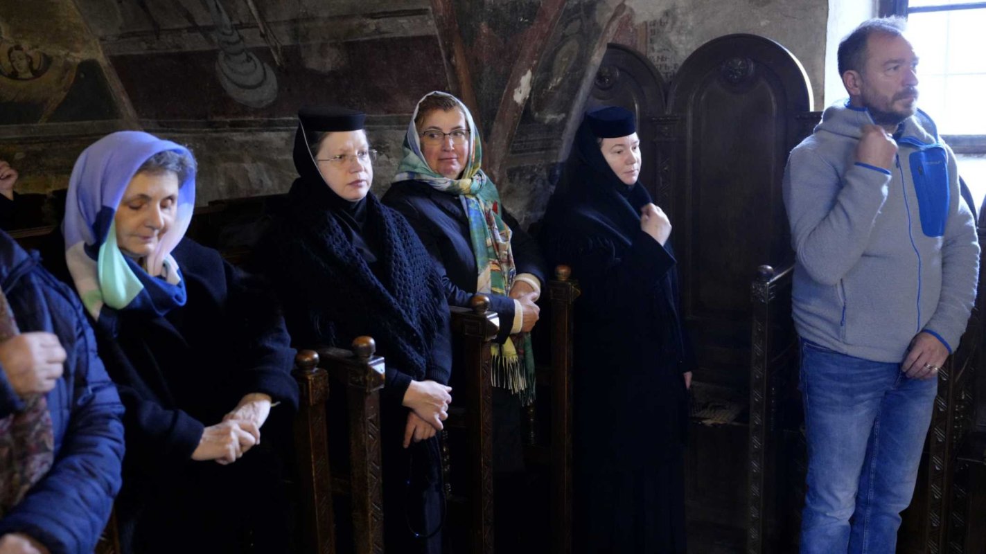 „Să postim nu pentru lauda oamenilor, ci pentru răsplata Tatălui din ceruri” 245659